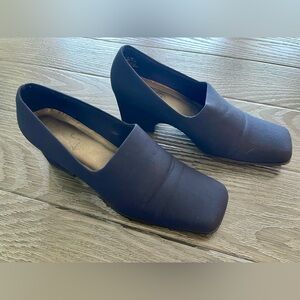 Elegant Navy Blue Women's Shoes